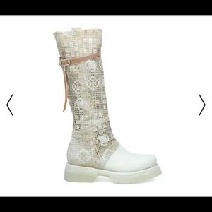 A.S.98 Ernie Boot, White Leather, size 38